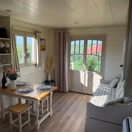 Roulotte De Charme Valentina Vakantiehuis